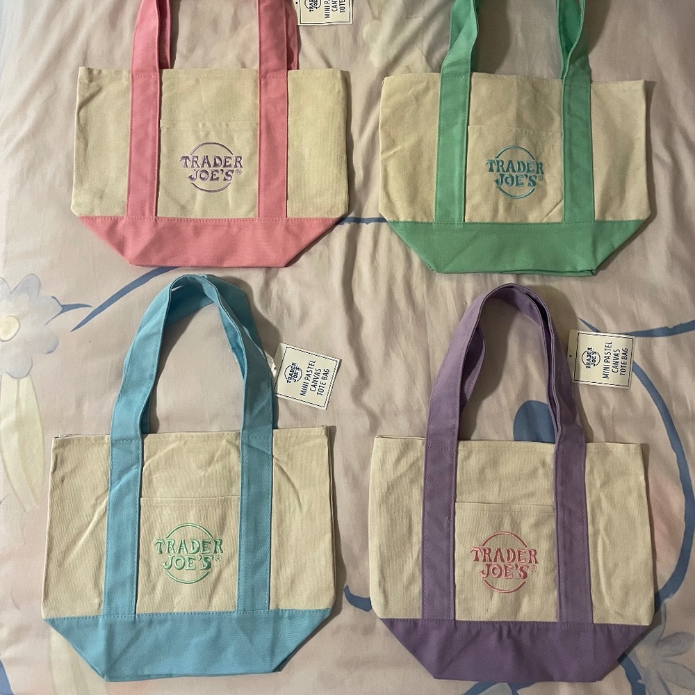 Trader Joe’s Mini Tote Bags Pastel Colors (Set of 4) - LIMITED EDITION